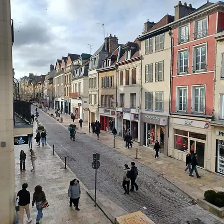 Au Bonheur De Troyes